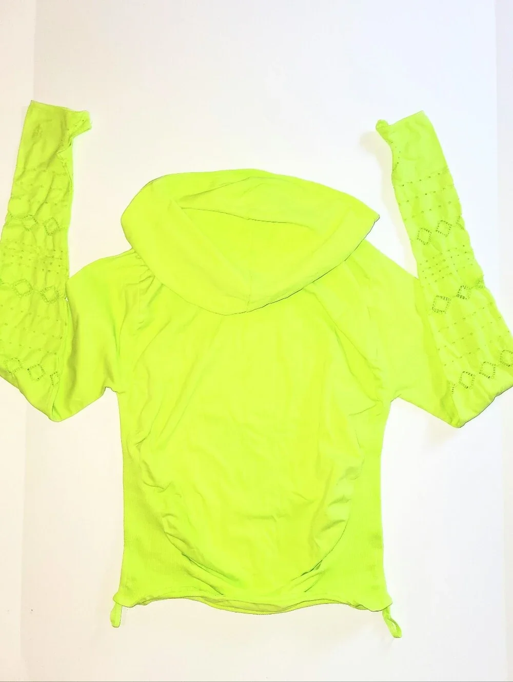 NWOT Free People Movement Good Karma Seamless Lightweight Hoodie Medium/ Large